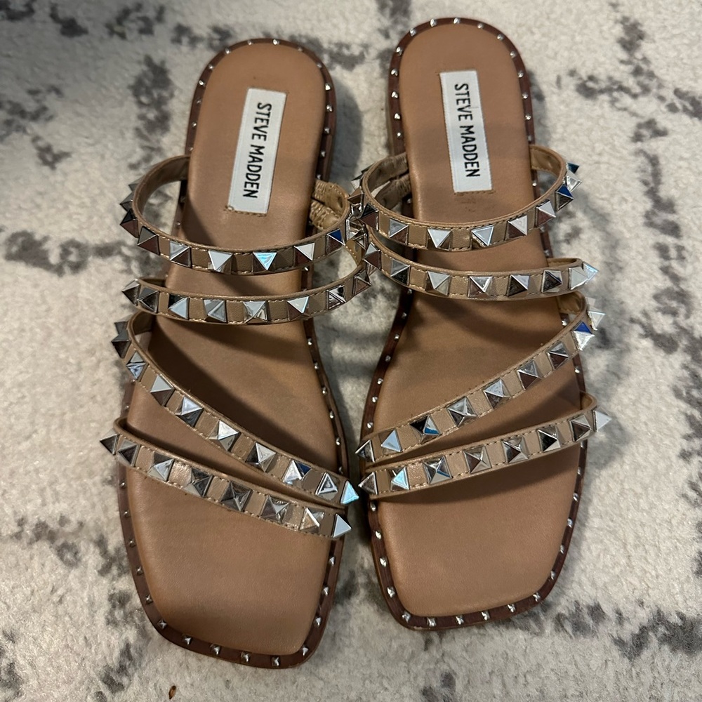 Steve Madden studded Skylar Flat Sandals